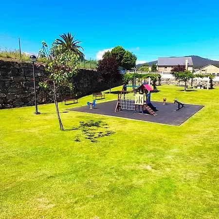 Apartamento Playa Con Jardin Y Piscina Apartment *